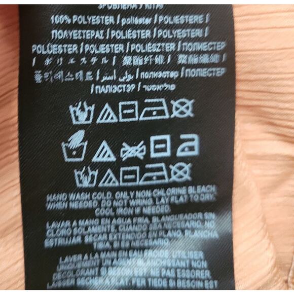 NWT Guess Small Nia Gold Cold Shoulder Ruffle Top - Picture 4 of 6